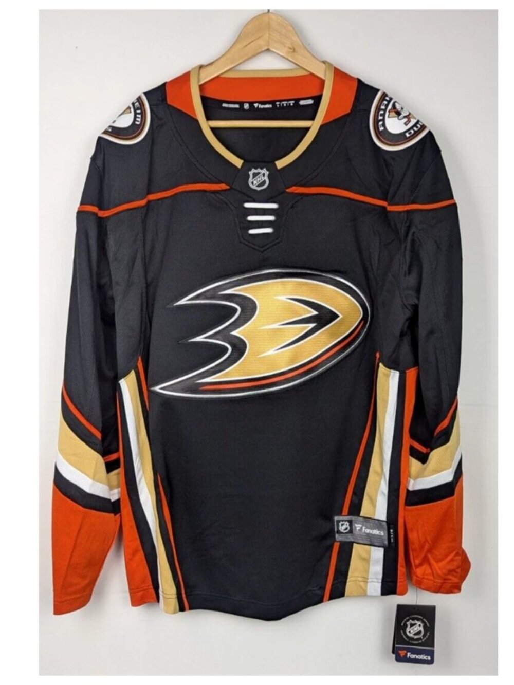 Large Men's Fanatics NHL Black Anaheim Ducks Breakaway Home Jersey-New With Tag